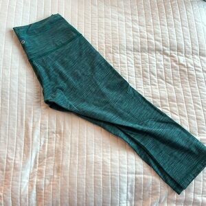 Lululemon Wunder Under leggings